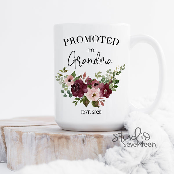 Grandma Coffee Mug, Pregnancy Announcement for Grandma, New Grandma Gift, Baby Announcement to Future Grandma, Pregnancy Reveal